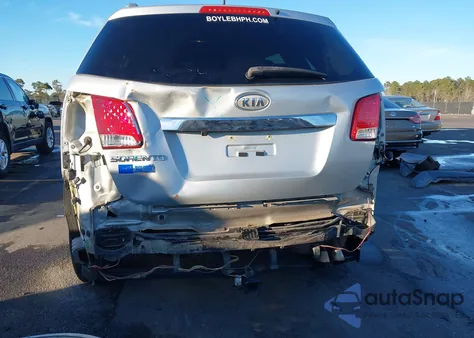 2013 Kia Sorento Lx z USA, uszkodzony, nr VIN 5XYKT4A60DG400344